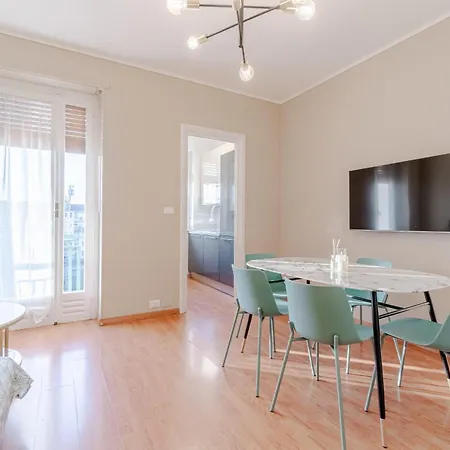 Guesthost - The Window Over The Mole Stunning X4 公寓 *