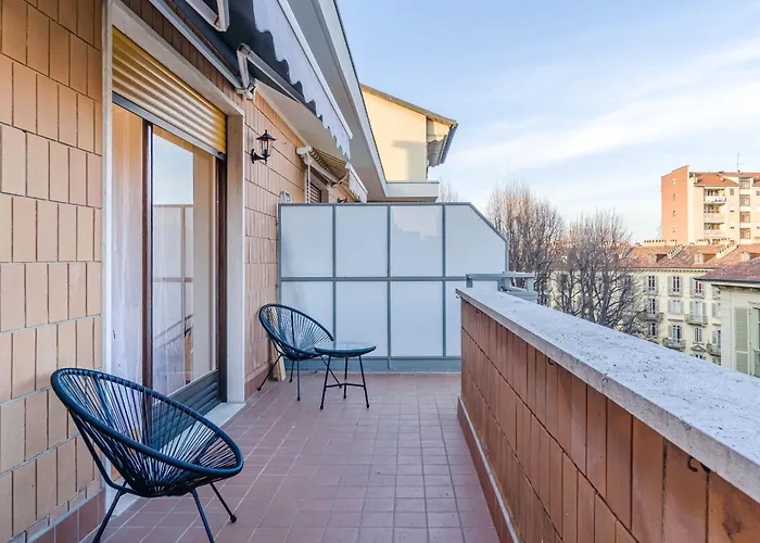 Apartman Guesthost - The Window Over The Mole Stunning X4 Torino